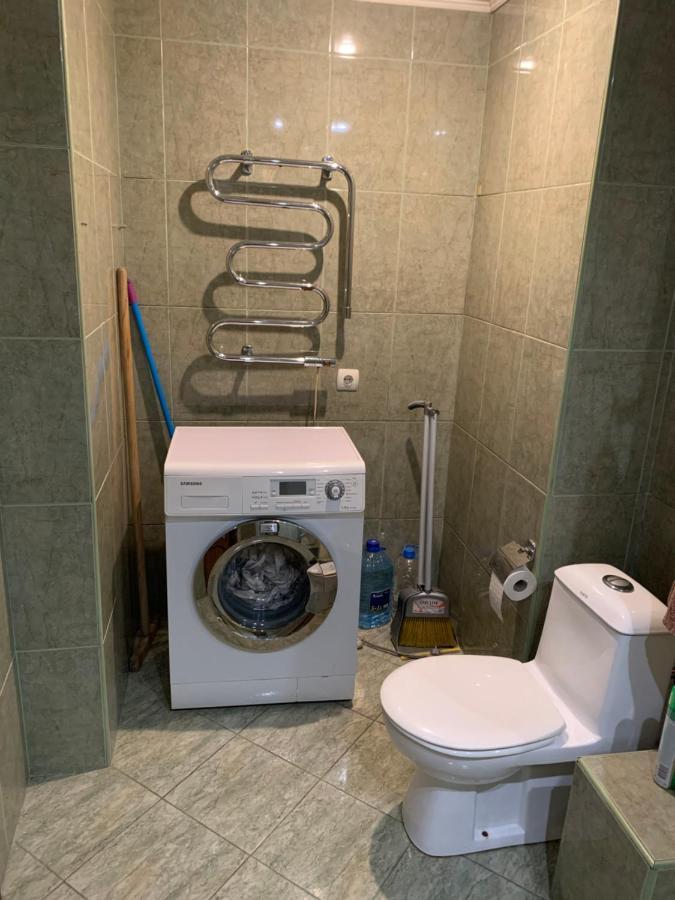 Cozy Apartment Near Republic Square Yerevan Bagian luar foto